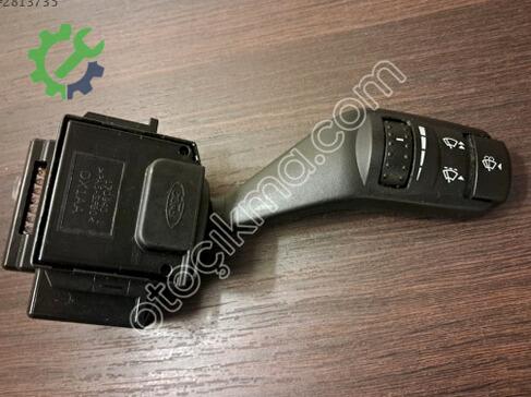 Ford Focus Sinyal Kolu 17D940 çıkma parça