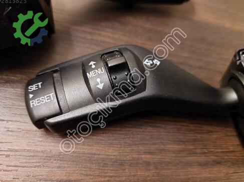 Ford Focus Sinyal Kolu 170940C çıkma parça