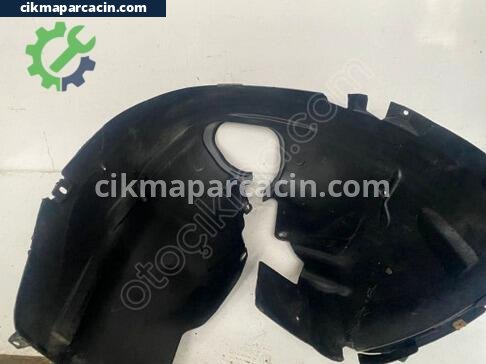 Ford Focus Davlumbaz çıkma parça