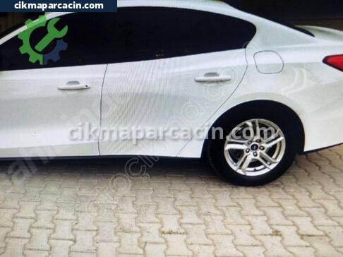 Ford Focus Sağ Arka Kapı çıkma parça