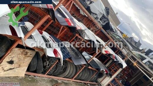 Ford Focus Bagaj çıkma parça
