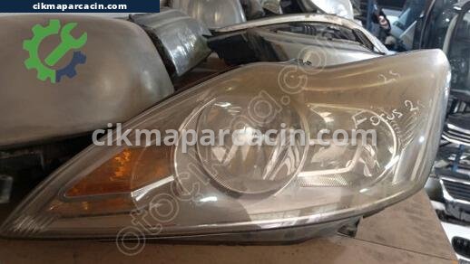 Ford Focus Sol Ön Far çıkma parça