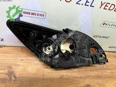 Ford Focus Sol Ön Far 8M5113W030CF çıkma parça