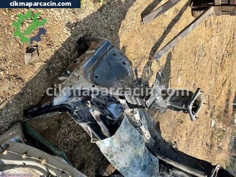 Ford Focus Ön Şasi çıkma parça