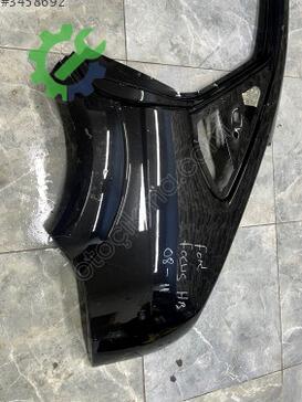 Ford Focus Sol Arka Çamurluk çıkma parça