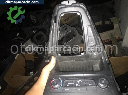 Ford Focus Klima Kontrol Ünitesi çıkma parça