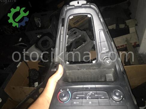 Ford Focus Klima Kontrol Ünitesi çıkma parça
