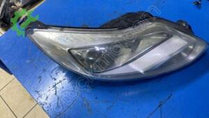 Ford Focus Sağ Ön Far Çıkma