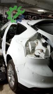 Ford Focus Orijinal Çıkma Arka Çamurluk