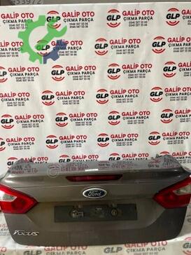 Ford Focus Bagaj Kapağı çıkma parça
