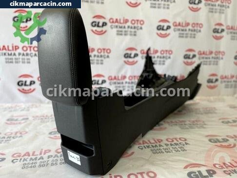 Ford Focus Orta Konsol çıkma parça