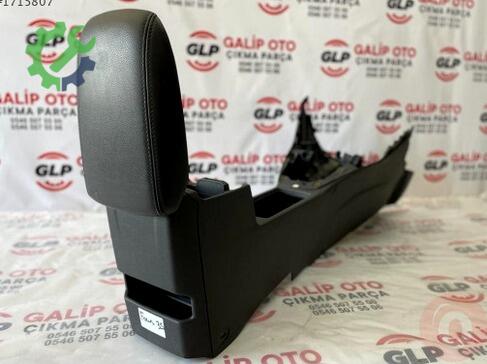 Ford Focus Orta Konsol çıkma parça