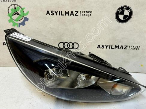 Ford Focus Sağ Ön Far çıkma parça
