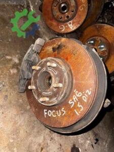 Çıkma Sağ Ön Taşıyıcı — Ford Focus