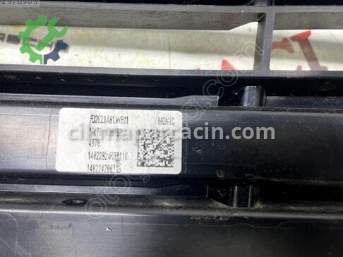 Ford Focus Ön Panjur NX7B8200BB çıkma parça