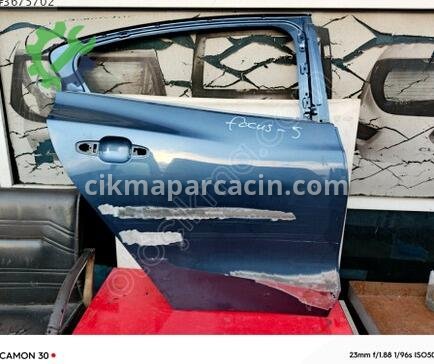 Ford Focus Sol Arka Kapı çıkma parça