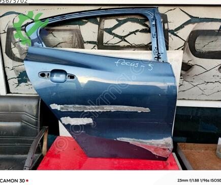 Ford Focus Sol Arka Kapı çıkma parça