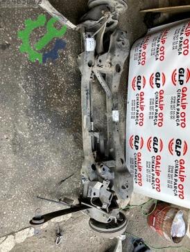 Ford Focus Arka Dingil çıkma parça