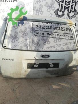 Ford Focus Bagaj Kapağı çıkma parça
