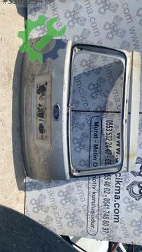 Ford Focus Bagaj Kapağı çıkma parça