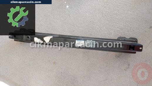 Ford Focus Arka Tampon Demiri çıkma parça