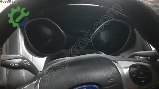 Ford Focus Gösterge çıkma parça