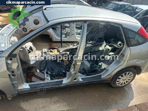 Ford Focus Tavan çıkma parça