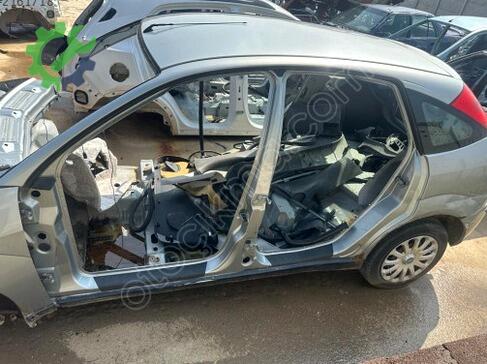Ford Focus Tavan çıkma parça