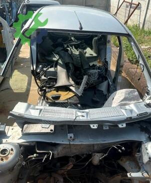 Ford Focus Tavan çıkma parça