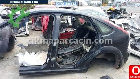 Ford Focus Tavan çıkma parça