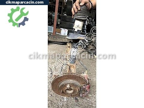 Ford Focus Taşıyıcı çıkma parça