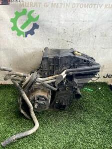 FORD FOCUS KALORİFER KUTUSU