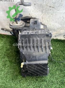 Ford Focus Kalorifer Kutusu çıkma parça
