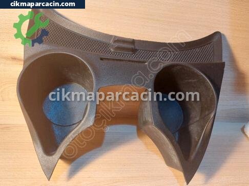 Ford Focus Bardaklık çıkma parça