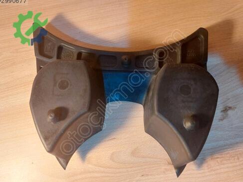Ford Focus Bardaklık 2M51 çıkma parça