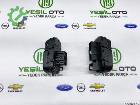 Ford Focus Cam Açma Düğmesi 7S4T14529AA çıkma parça
