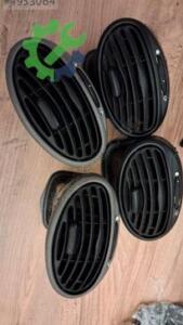 Çıkma Orijinal Havalandırma Izgaraları Ford Focus 1998-2004