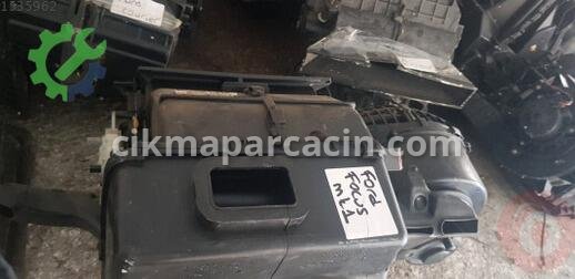 Ford Focus Kalorifer Kutusu çıkma parça