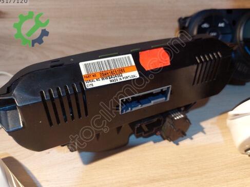 Ford Focus Klima Kontrol Paneli 2S4H18C512 çıkma parça