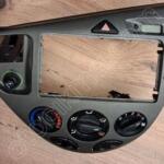 Çıkma Orijinal Orta Konsol Ford Focus