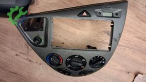 Çıkma Orijinal Orta Konsol Ford Focus