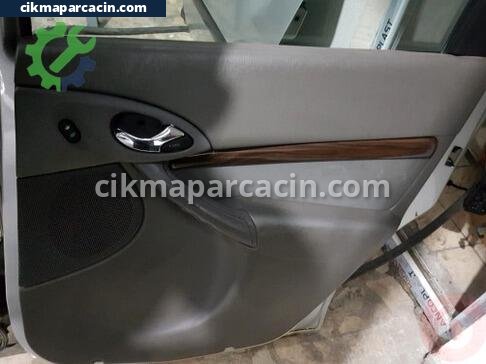 Ford Focus Hoparlör çıkma parça