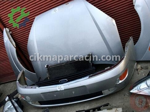 Ford Focus Sağ Ön Far çıkma parça