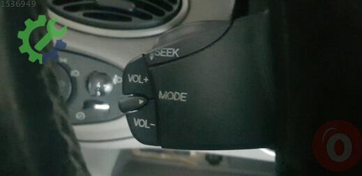 Ford Focus Teyp çıkma parça
