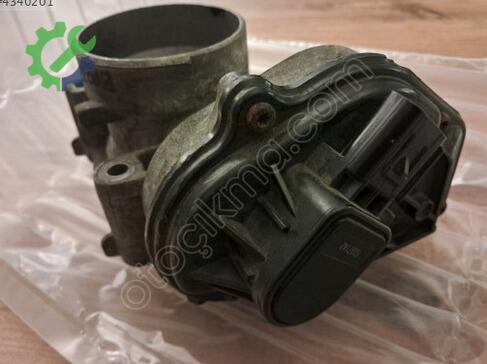 Ford Focus Gaz Kelebeği çıkma parça