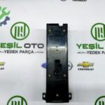 Çıkma Orijinal Cam Düğmesi Ford Focus 2000-2026 4M5T14A132AF