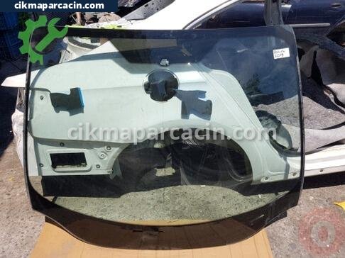 Ford Focus Ön Cam çıkma parça