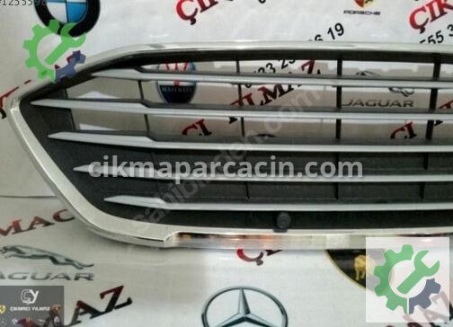Ford Focus Ön Panjur çıkma parça