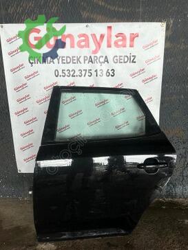 Ford Focus Sağ Arka Kapı çıkma parça