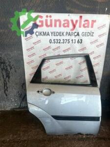 Ford Focus Orijinal Çıkma Sağ Arka Kapı